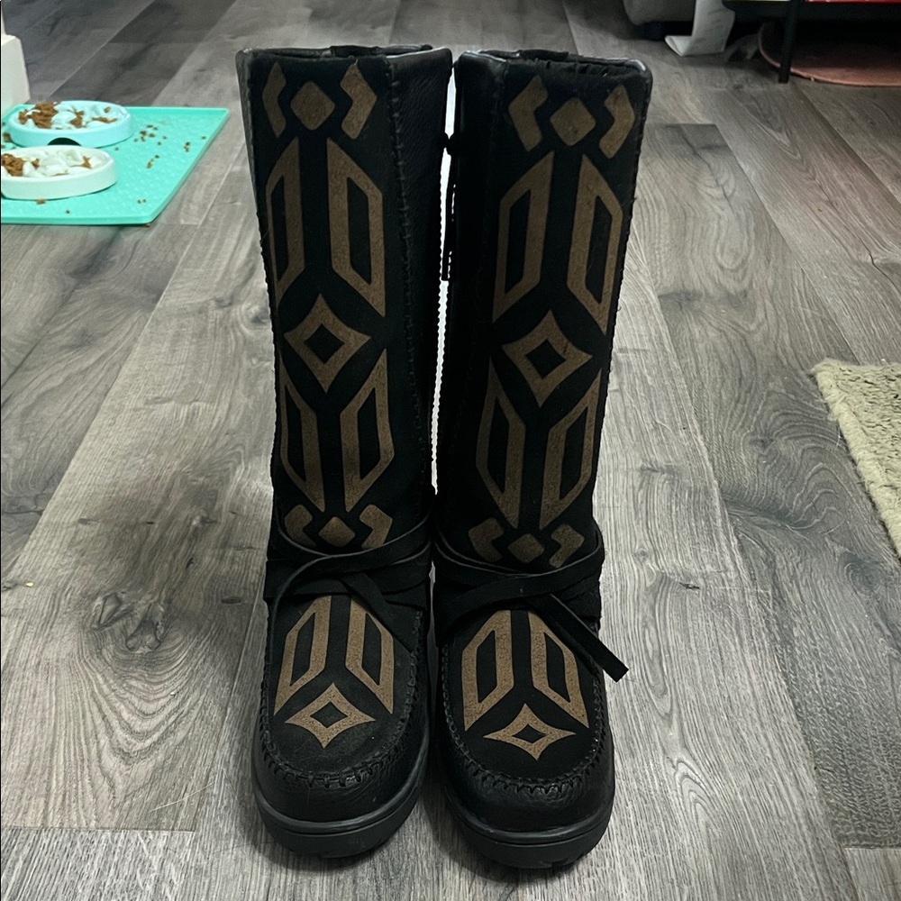 Manitobah Mukluks Takawni Waterproof